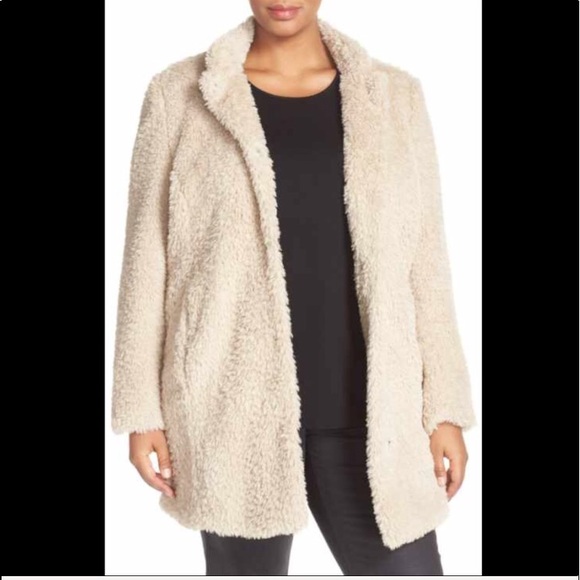 Nordstrom Jackets & Blazers - NWOT Teddy Fuzzy Coat